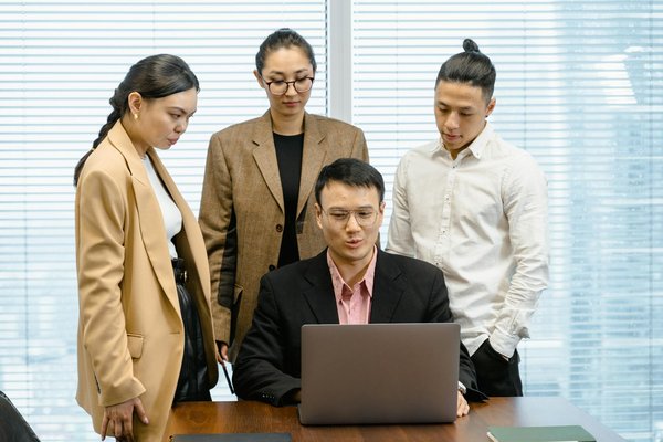 Les émissions humoristiques françaises qui ont marqué l'histoire